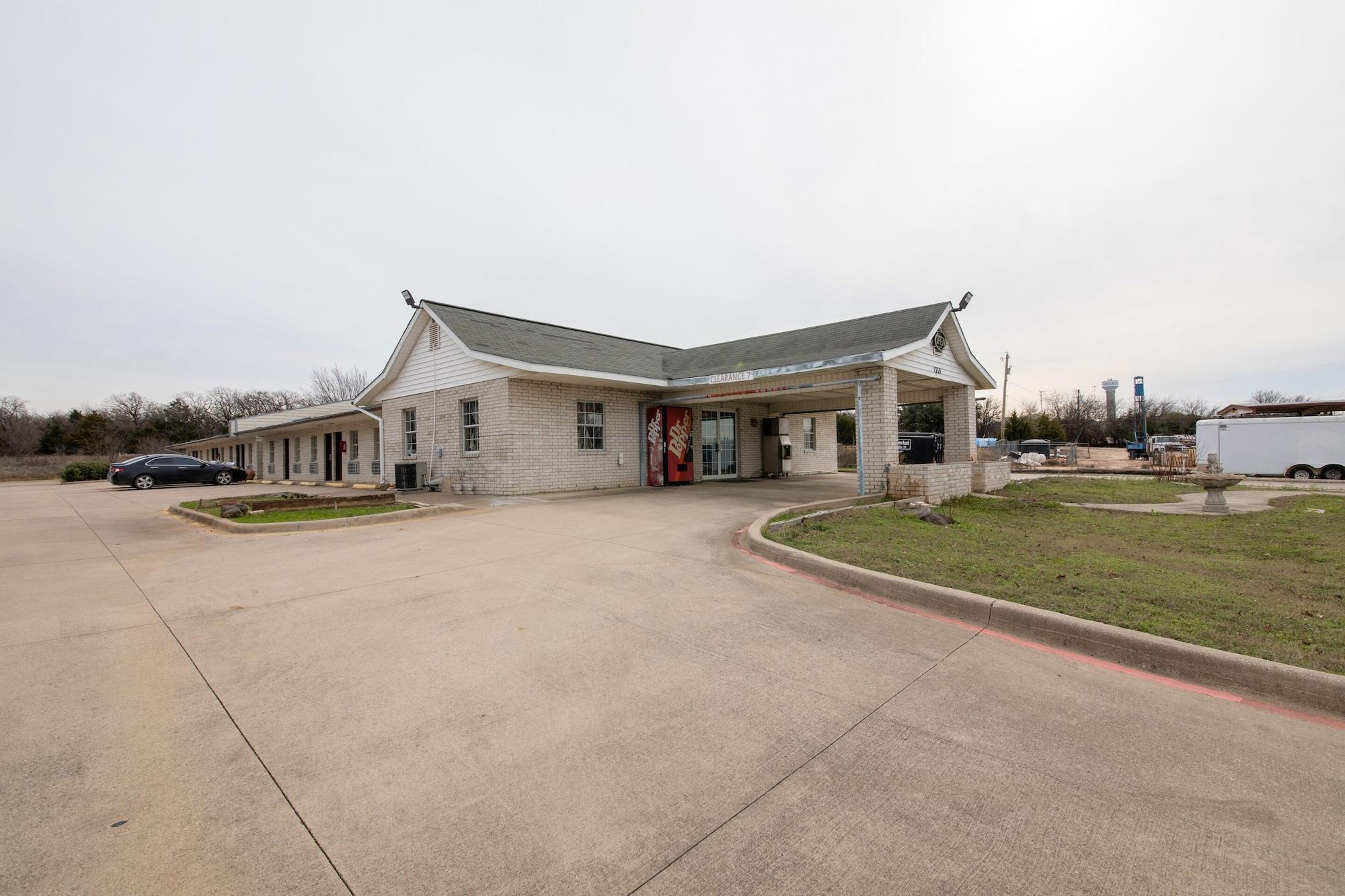 Oyo Hotel Decatur Tx Hwy 287 Northwest Exterior foto